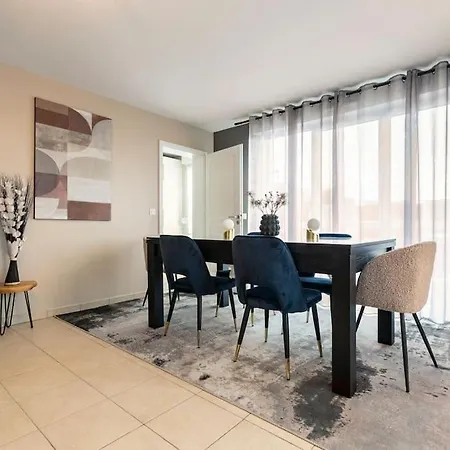 Climatisé 3 étoiles T3 Chic à Avec Billard Et Terrasse * Estrasburgo